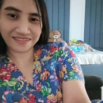 Racquel, Filipino maid, in Abu Dhabi