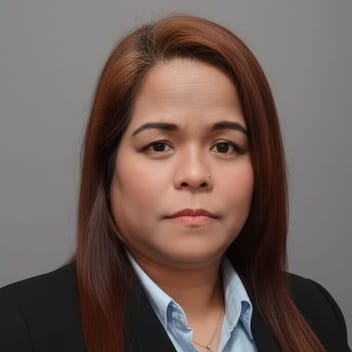 Gloria, Filipino elder-care worker, in Jeddah
