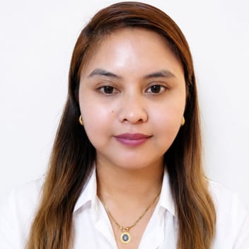 Maria Francia , Filipino nanny, in Dubai