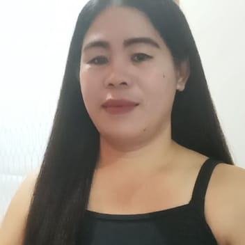 Arcenia, Filipino nanny, in Saudi Arabia