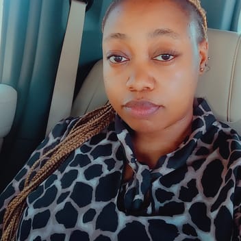 Aisha , Ugandan maid, in Qatar