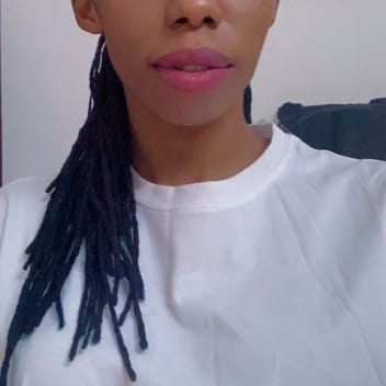 Grace, Kenyan nanny, in Riyadh