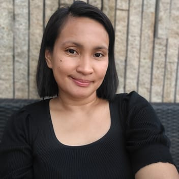 Lea, Filipino elder-care worker, in Saudi Arabia