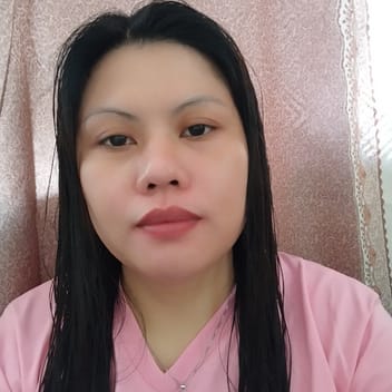 marife, Filipino nanny, in Abu Dhabi