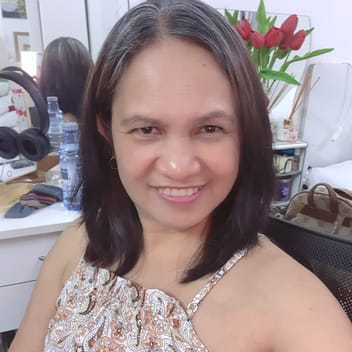Mary, Filipino maid, in Saudi Arabia