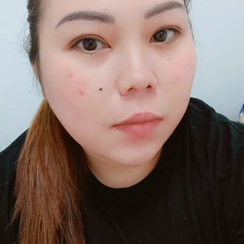 Cherrylyn, Filipino nanny, in Sharjah