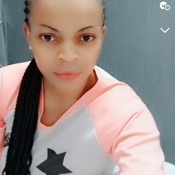 Héléne carine , Cameroonian nanny, in Dubai