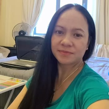 jovelyn, Filipino nanny, in the UAE