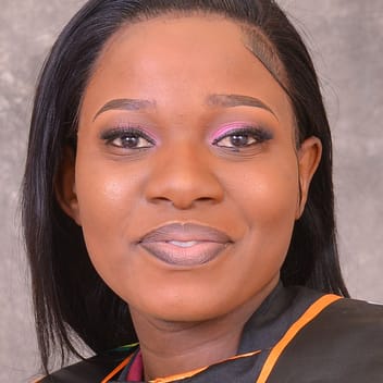 Natalie, Zimbabwean nanny, in Dubai