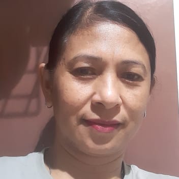 Maryjoy, Filipino maid, in the UAE