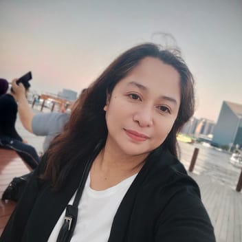 leonor, Filipino nanny, in Dubai