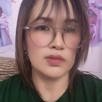 Jocelyn, Filipino nanny, in Qatar