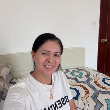 Elvie, Filipino maid, in the UAE