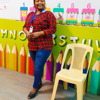 Moureen, Kenyan nanny, in Qatar