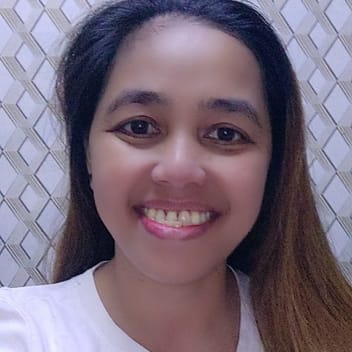Magdalena , Filipino nanny, in Dubai