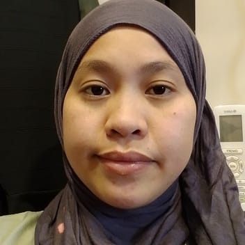 Fatma, Filipino maid, in Makkah