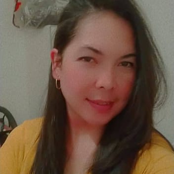 Vanessa , Filipino maid, in Dubai