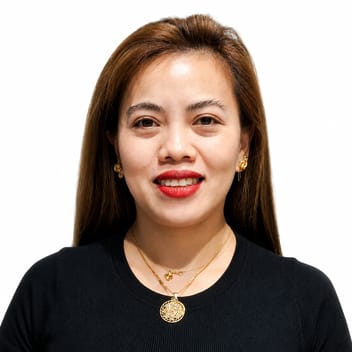 Liberty, Filipino maid, in Dubai