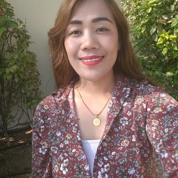 Luisa, Filipino nanny, in Dubai