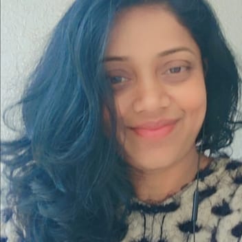 Wasana , Sri Lankan nanny, in Dubai