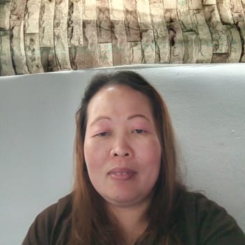 Cris, Filipino nanny, in Dubai