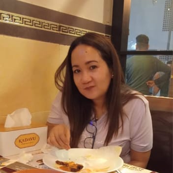 Juana , Filipino maid, in Dubai