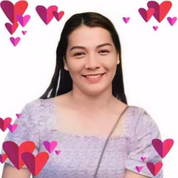 Karen , Filipino maid, in Dubai