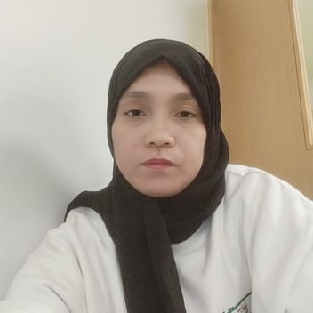 normina , Filipino nanny, in Dubai