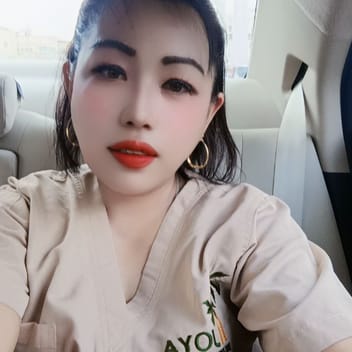 Divina, Filipino maid, in Riyadh