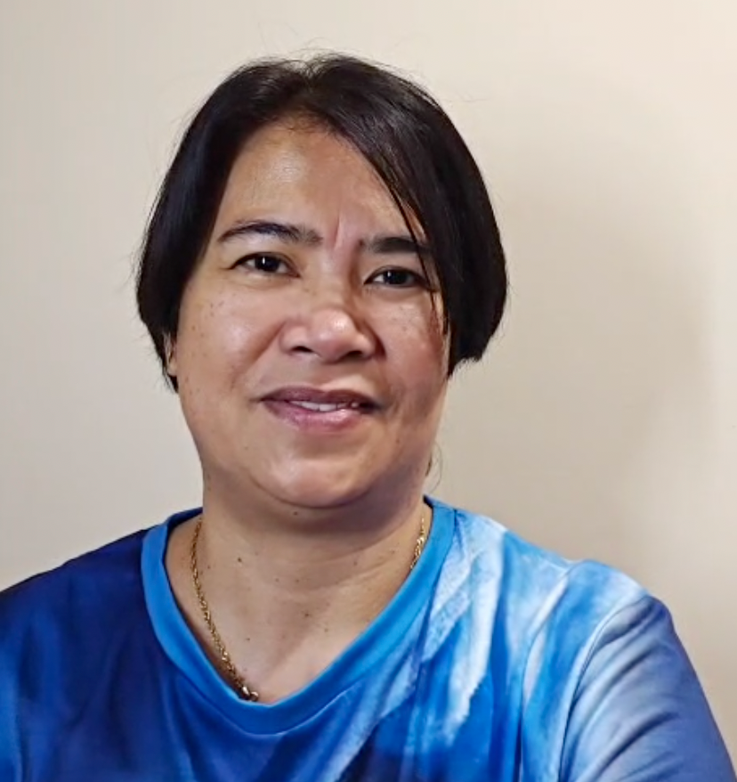 Catherine , Filipino driver, in the UAE