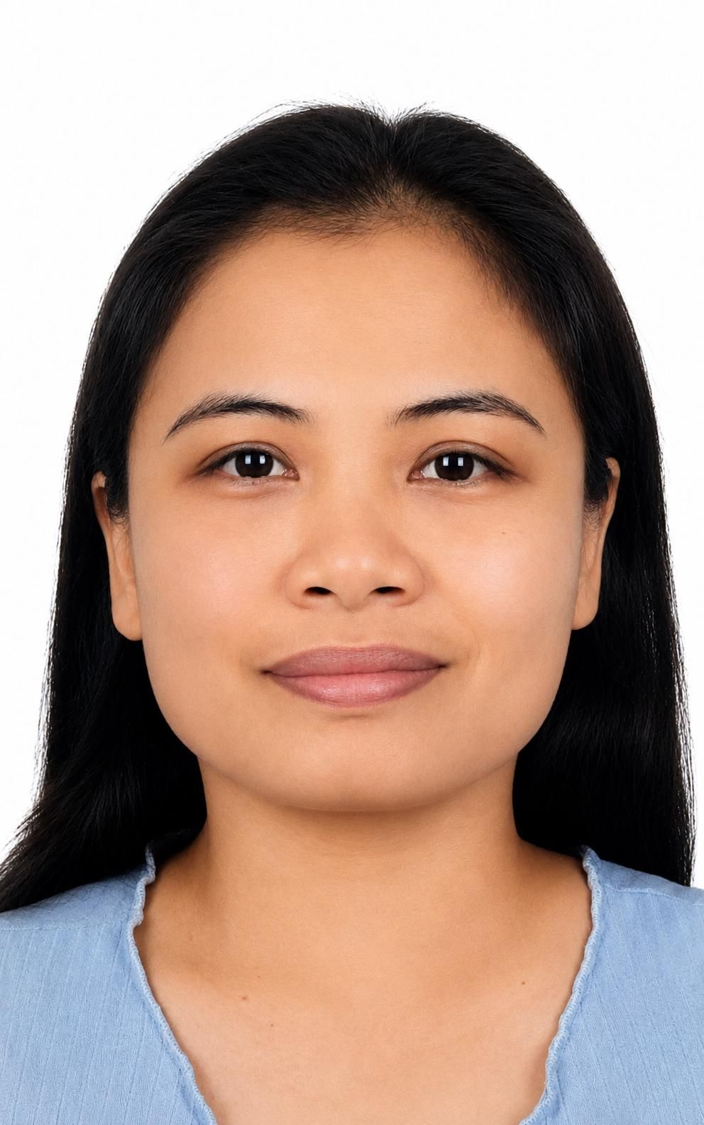 Janettee, Filipino maid, in Dubai