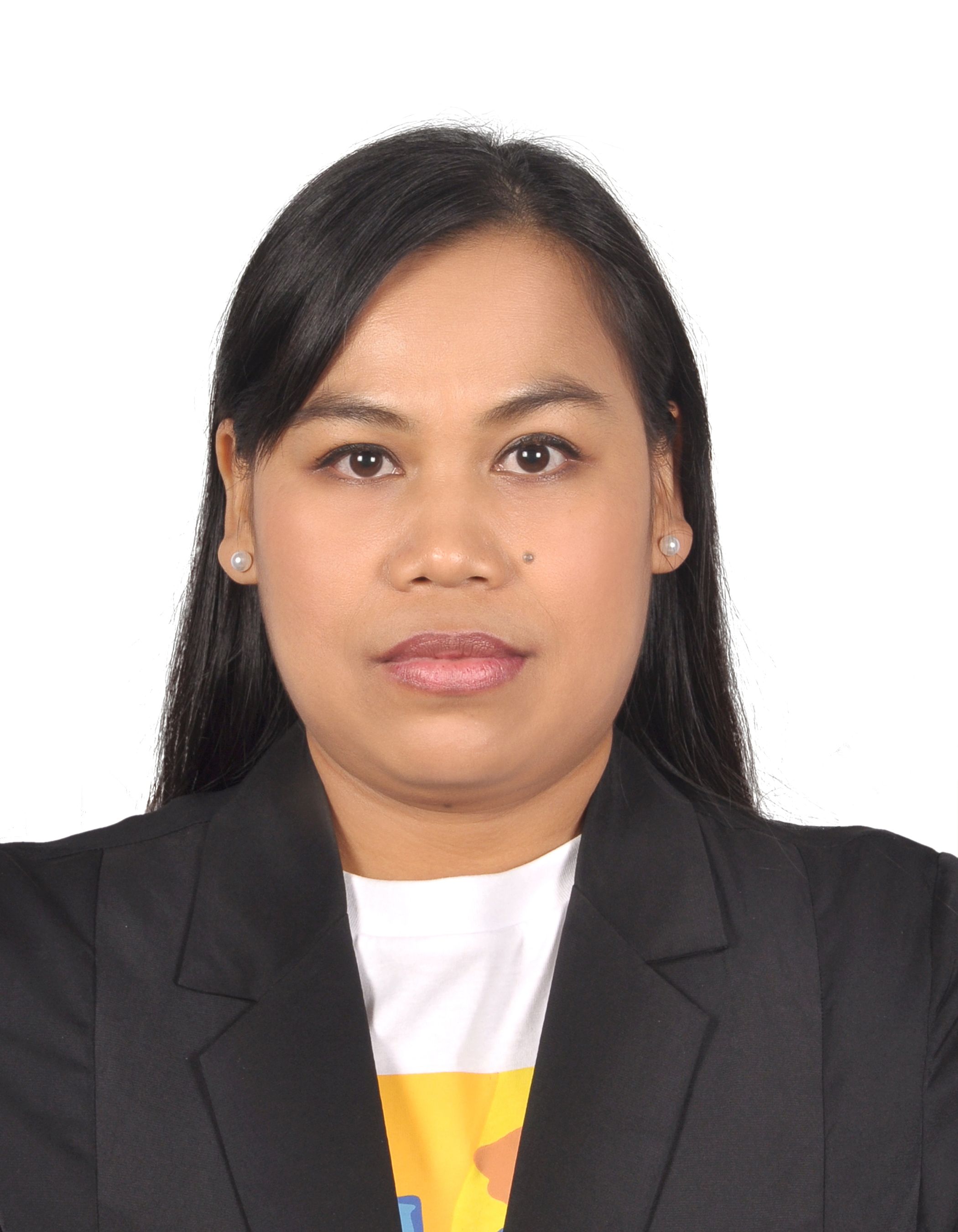 Tia, Indonesian nanny, in Dubai