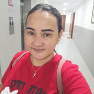Rizza, Filipino nanny, in Dubai