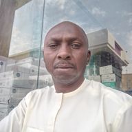 Tahir , Nigerian driver, in Madinah